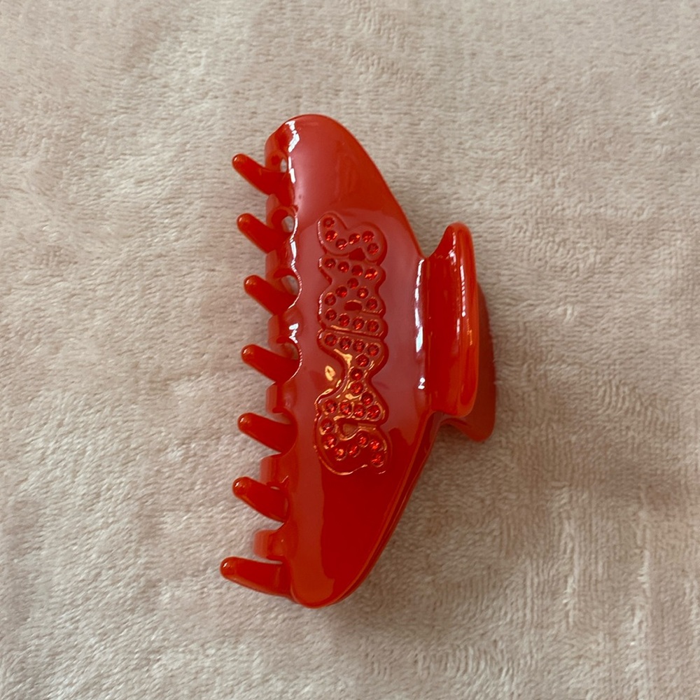 Skims rhinestone claw clip ruby